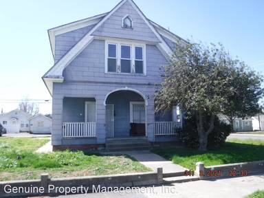 Main picture of 243 N Holly St