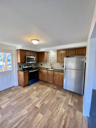 Main picture of 15 Orchard St