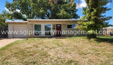 Main picture of 2651 Roger Williams Dr