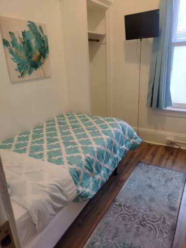 Main picture of 640 Clay St