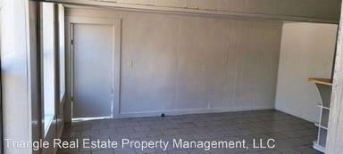 Main picture of 2470 Emile St