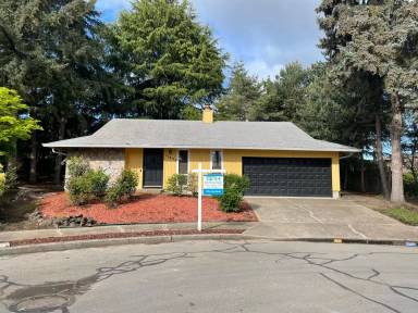Main picture of 11825 SW Schollwood Ct