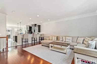 Main picture of 104 Lucas Ln
