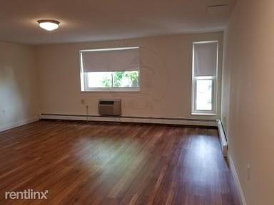 Main picture of 270 Highland Ave