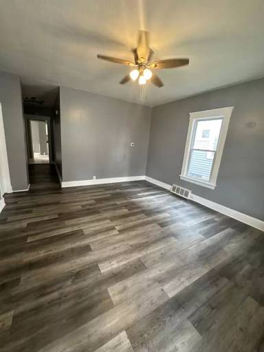 Main picture of 3635 W 46th St