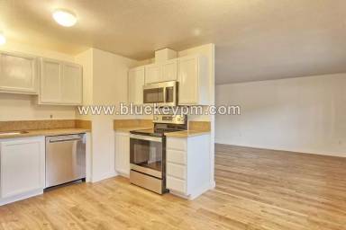 Main picture of 4408 Gibbons St