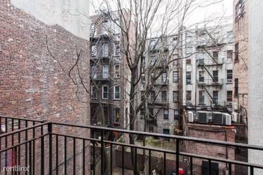 Main picture of 89 Clinton St