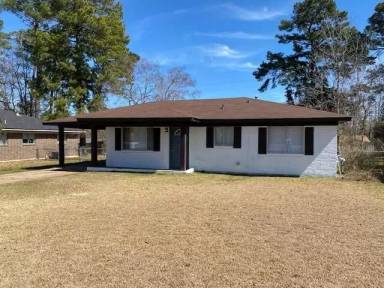 Main picture of 412 Magnolia St