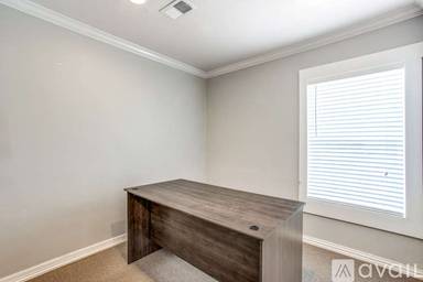 Main picture of 2222 Bissonnet St