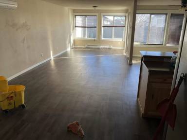 Main picture of 1009 Canada Ave