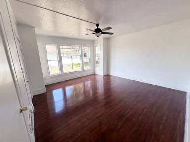 Main picture of 619 Ash St