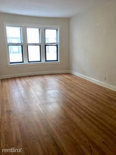 Main picture of 4034 N Ashland Ave