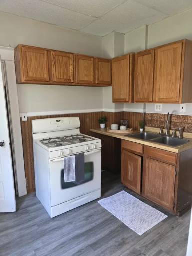 Main picture of 476 Concord St