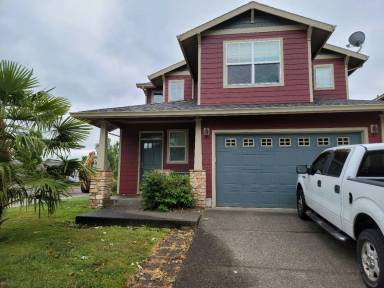 Main picture of 405 SW 14th Ct
