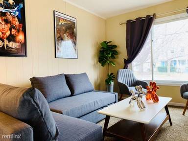 Main picture of 213 Curry Ave