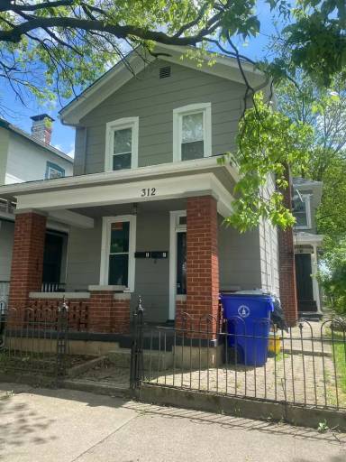 Main picture of 312 N 6th St