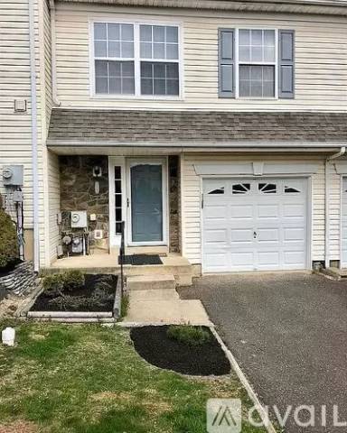 Main picture of 4662 Louise Saint Claire Dr