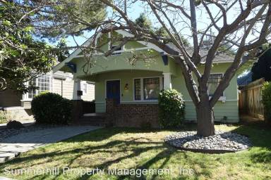 Main picture of 936 Waverley St