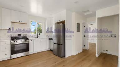 Main picture of 2249 Dunlop St