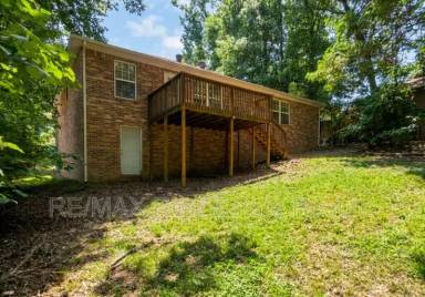 Main picture of 5 Dolphin Ln