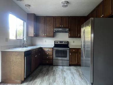 Main picture of 2214 Myrtle Ave