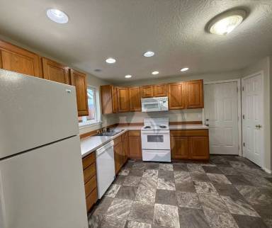 Main picture of 4640 Blackcherry Ct SE