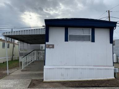Main picture of 44 Dogwood Ave