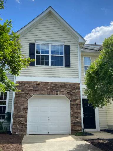 Main picture of 961 Shining Wire Way