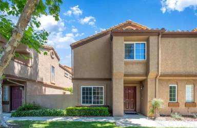Main picture of 14711 Moon Crest Ln