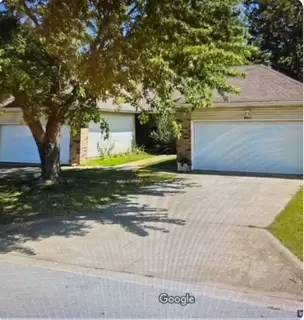 Main picture of 906B N Jones Ct