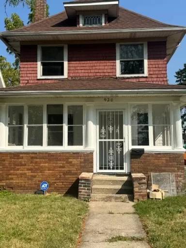 Main picture of 920 Prospect Ave