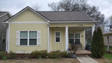 Main picture of 1105 Humes Ave NE