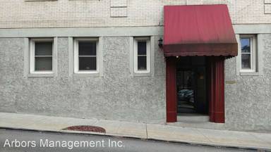 Main picture of 5523 Ellsworth Ave