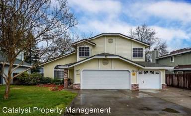 Main picture of 1024 O St