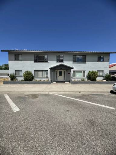 Main picture of 50 W Shepard St