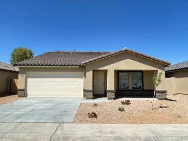 Main picture of 1028 W Nina Dr