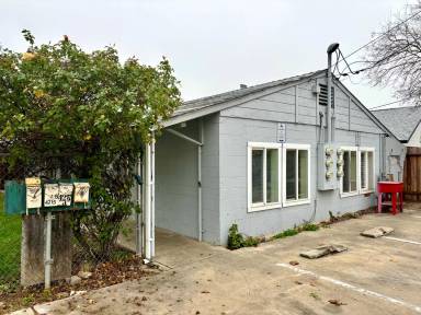 Main picture of 4217 E Nichols Ave