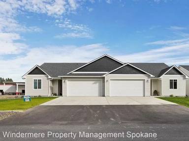 Main picture of 106 N Fir Ave