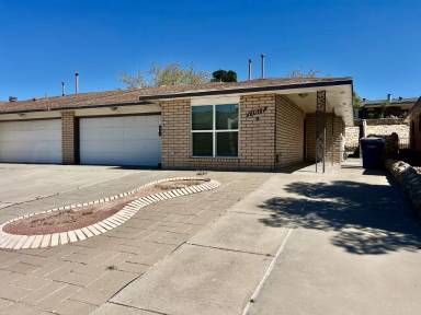 Main picture of 11617 Soberana Ln