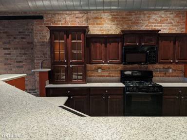 Main picture of 310 E Michigan Ave