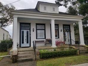 Main picture of 633 Angela Ave
