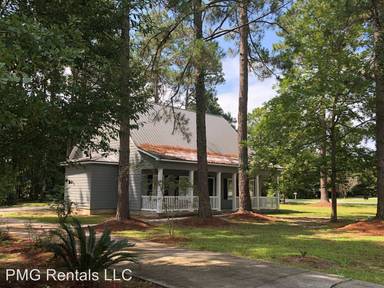 Main picture of 202 Oakleaf Dr