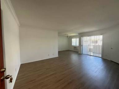 Main picture of Newport Villa Apartments