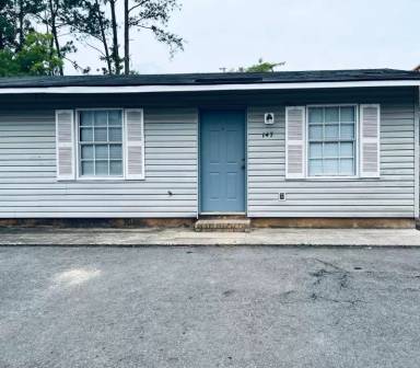 Main picture of 1701 Goodwin Rd