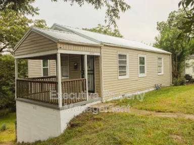 Main picture of 1429 47th St W