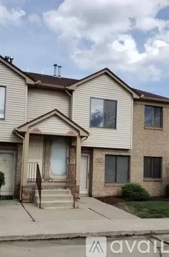 Main picture of 24110 Avon Ln
