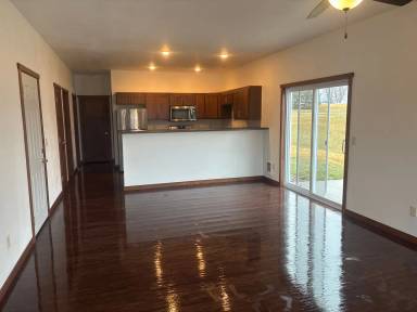 Main picture of 93 Katie Ln