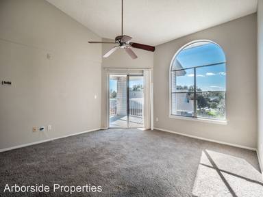 Main picture of 727 Sugar Bay Way