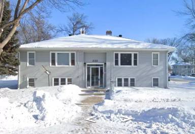 Main picture of 222 16th St S