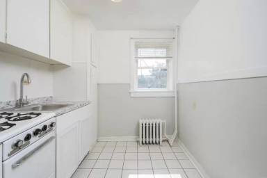 Main picture of 3 115th St